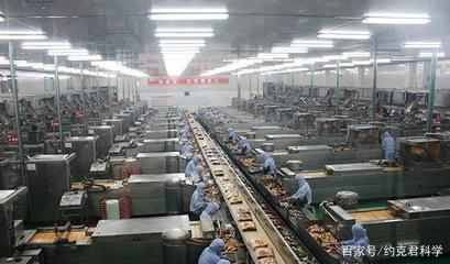 從“垃圾食品”到年銷百億包的傳奇 男版老干媽的藥品零售逆襲之路